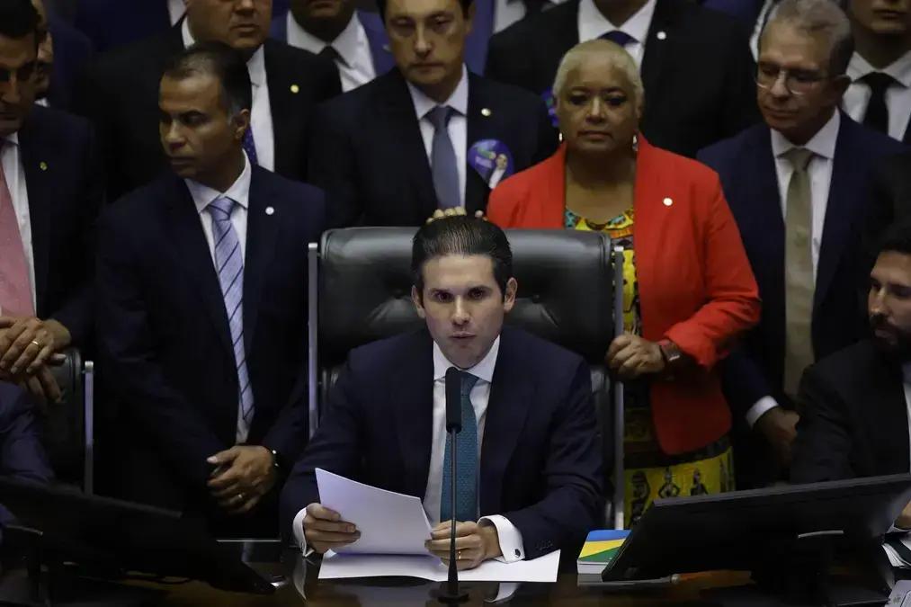 Anistia 8 de janeiro
