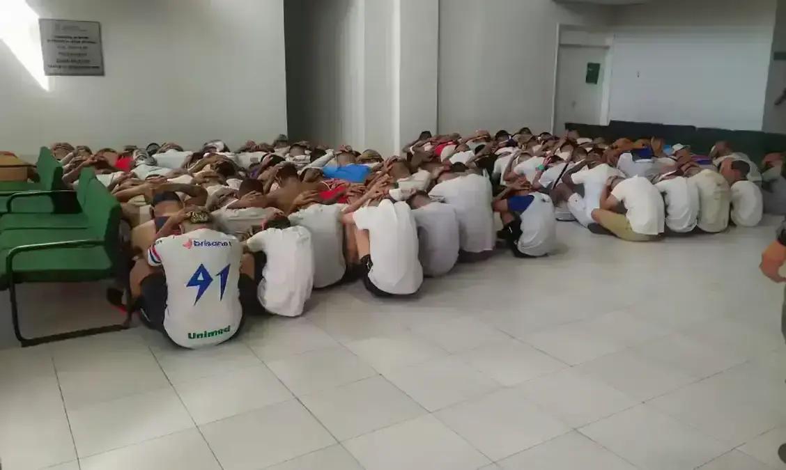 Briga entre torcidas