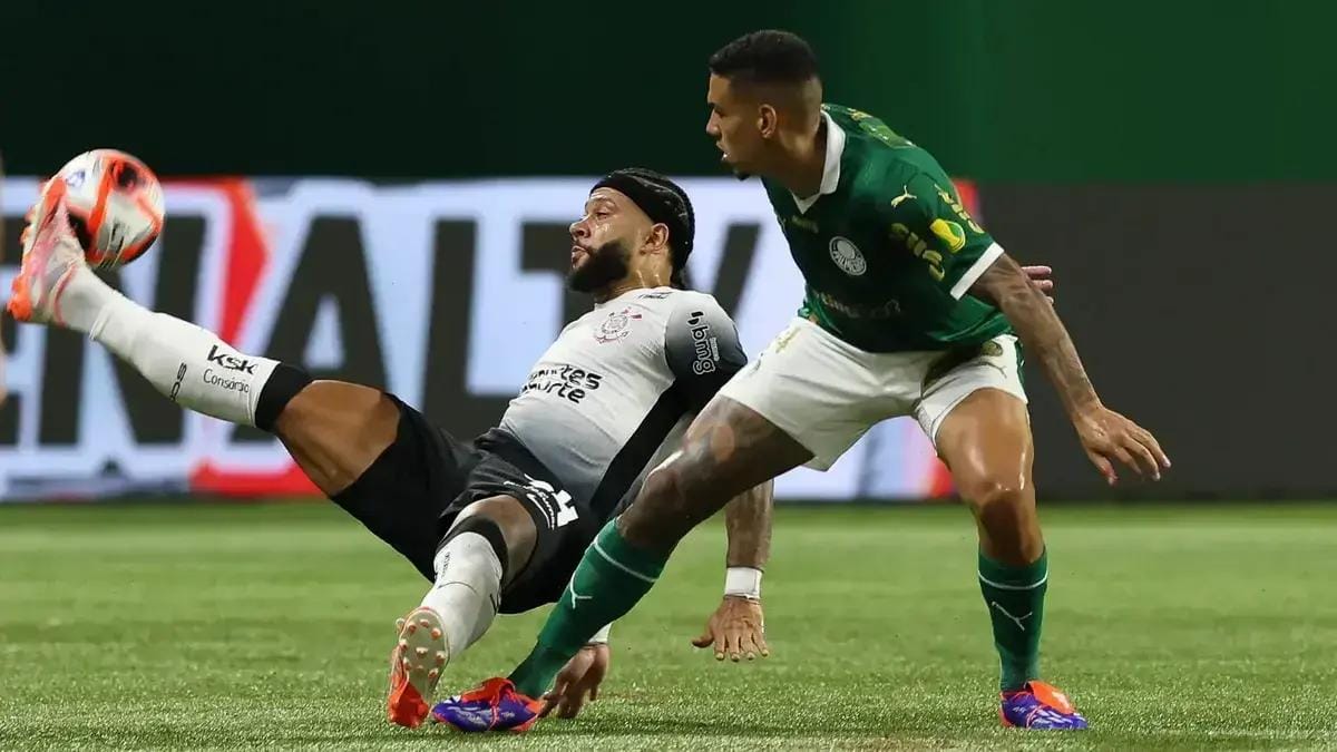 Grama sintética no futebol