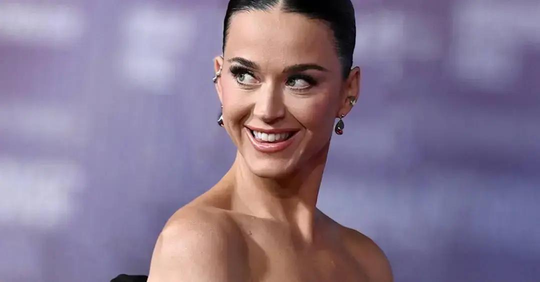 Katy Perry ir ao espaço