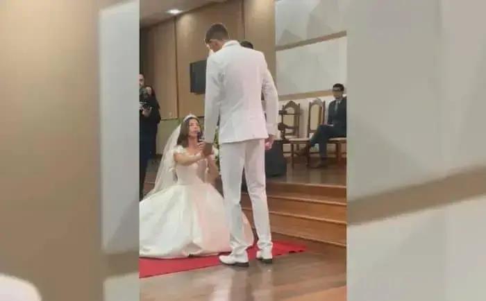 Noiva submissa ao marido