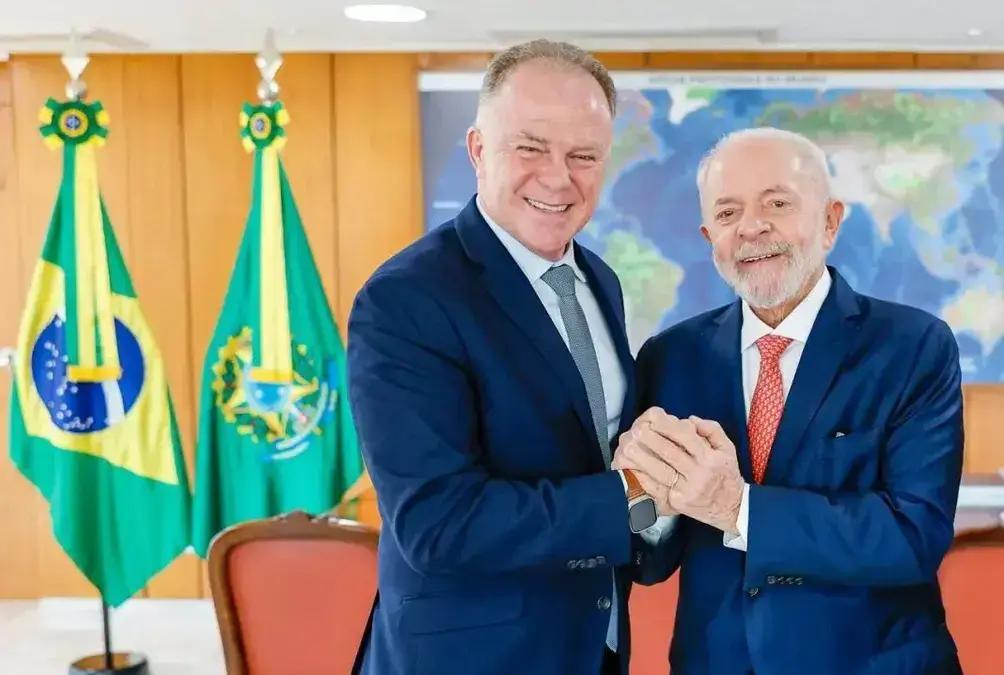 Política em Espirito Santo
