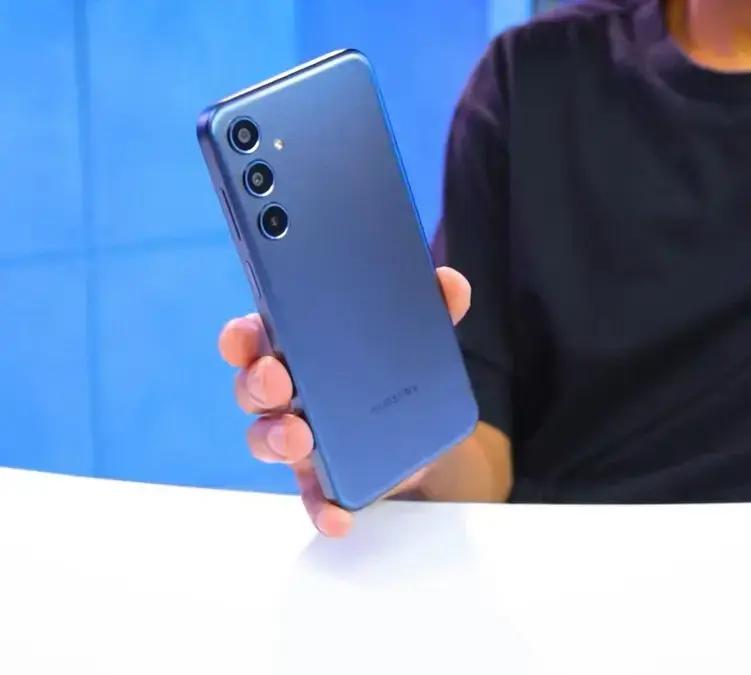 Review do Galaxy M35