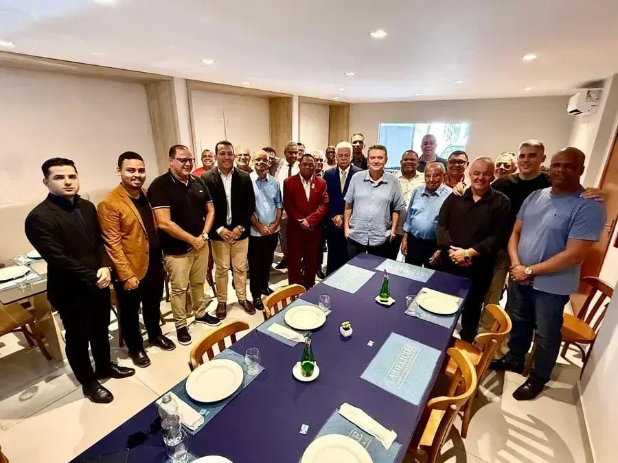 Euclério Sampaio governador 2026