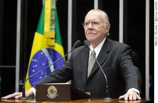 José Sarney entrevista
