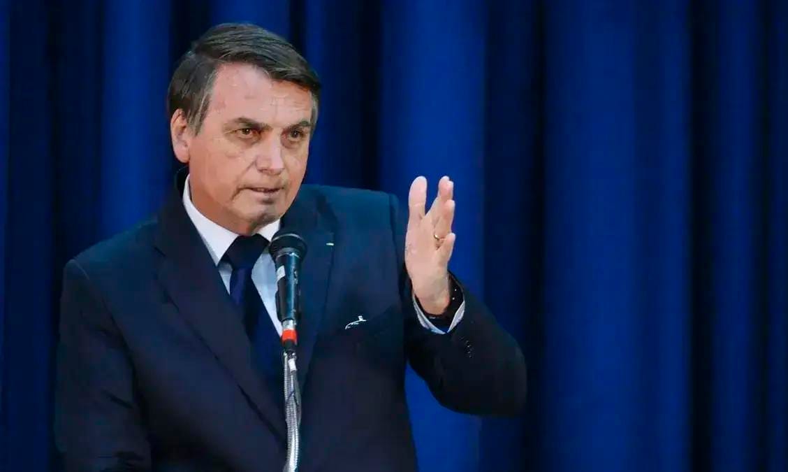 Pedido de tornozeleira para Bolsonaro