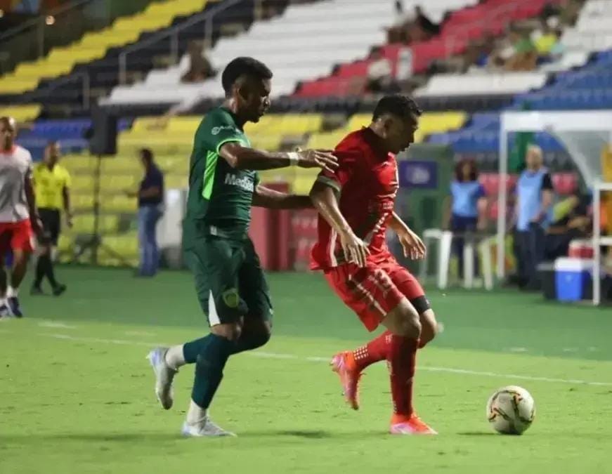 Real Noroeste e Porto Vitória