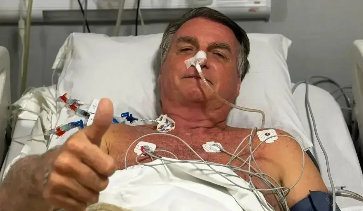 Bolsonaro passa mal