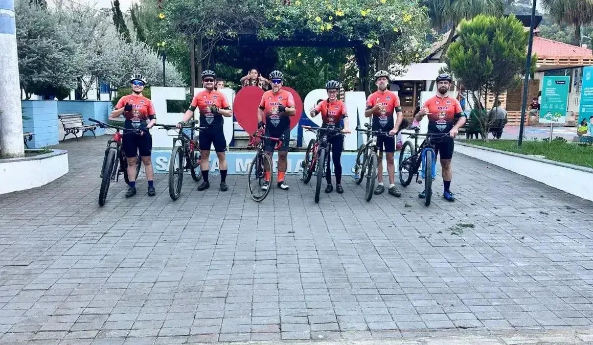Ciclistas para Foz do Iguaçu