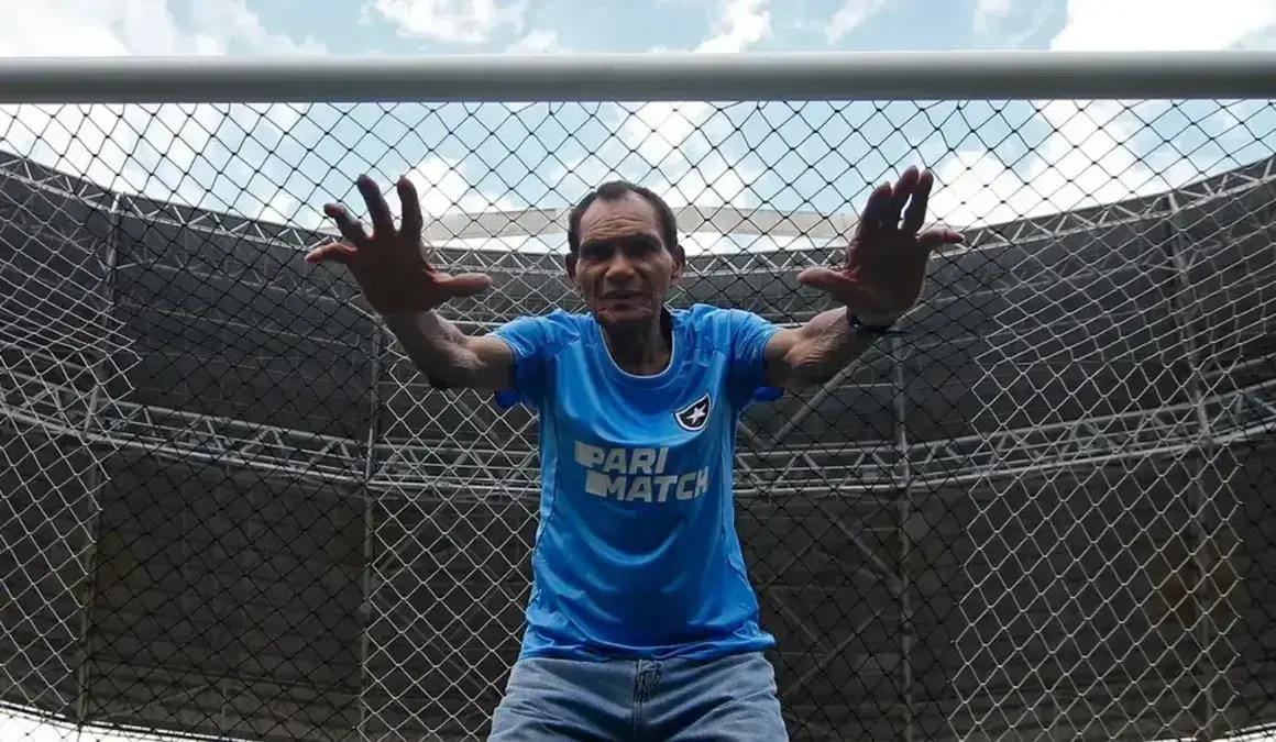 Morte do ex-goleiro Manga