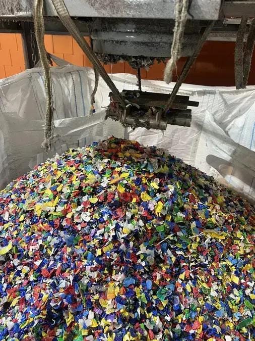 Reciclagem de tampinhas plásticas