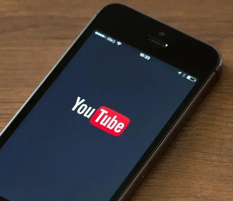 YouTube e identidade de gênero