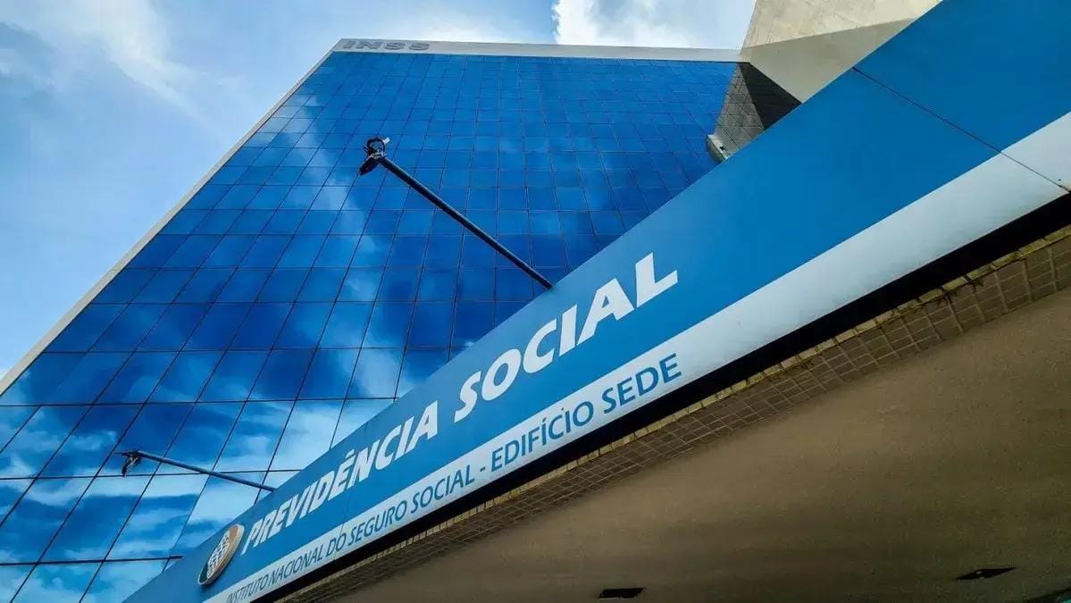 Devolução INSS aposentados