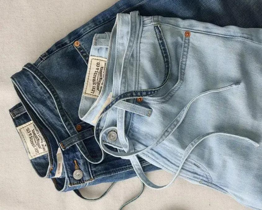 Levi's estratégia feminina