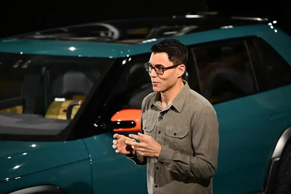 Rivian R2 lançamento