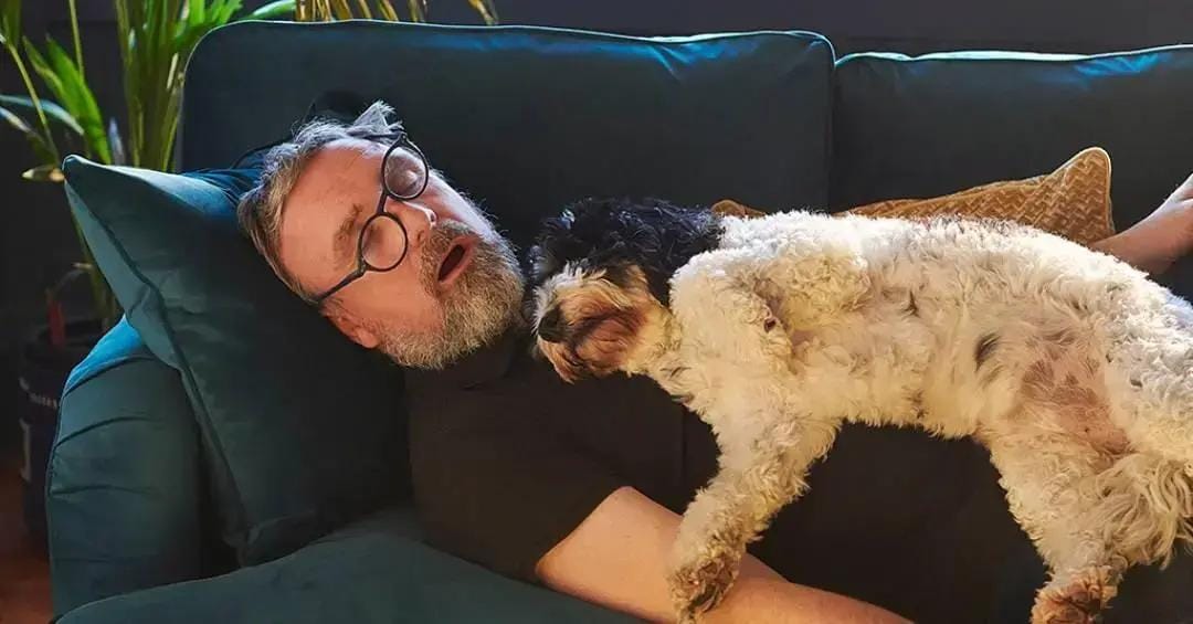 Dormir de lado