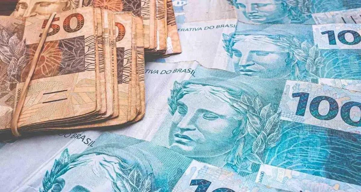 Arrecadação de impostos
