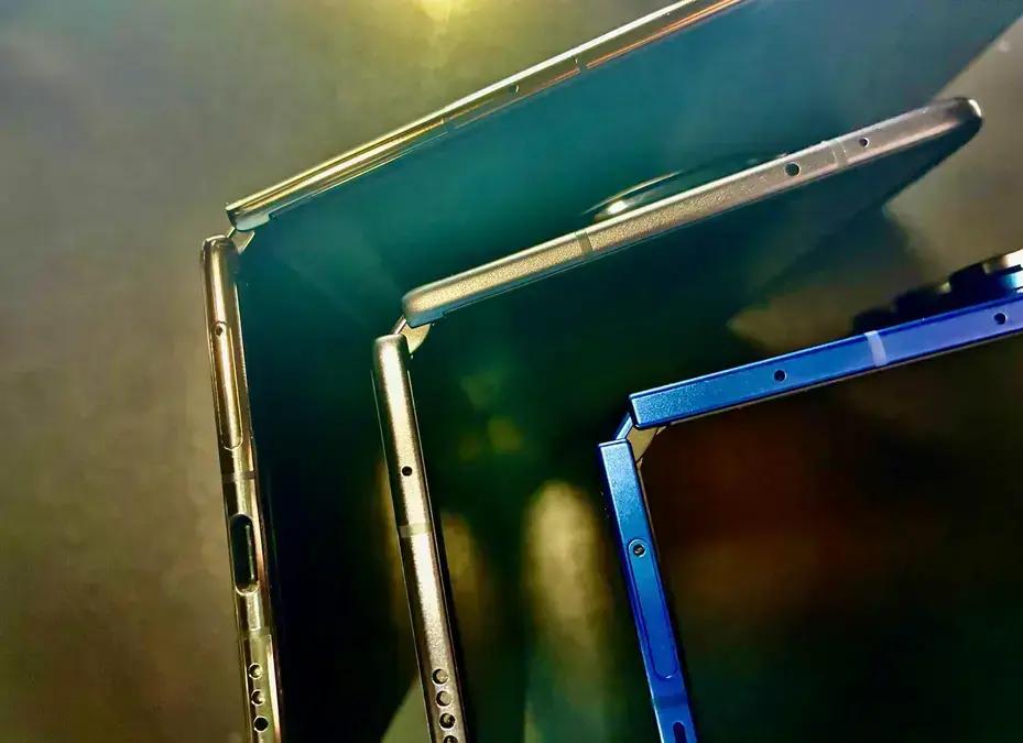 Celulares dobráveis em 2025