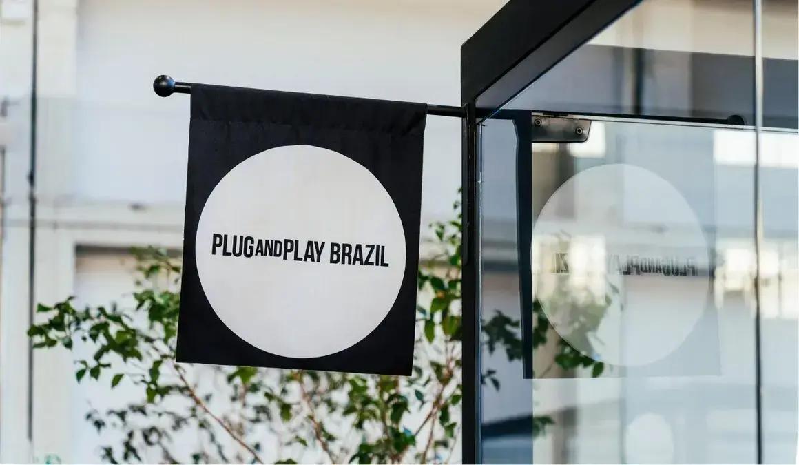 Fundo Plug and Play Brasil