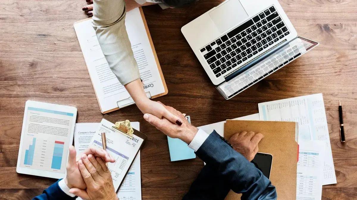 Sociedades futuras para vidas