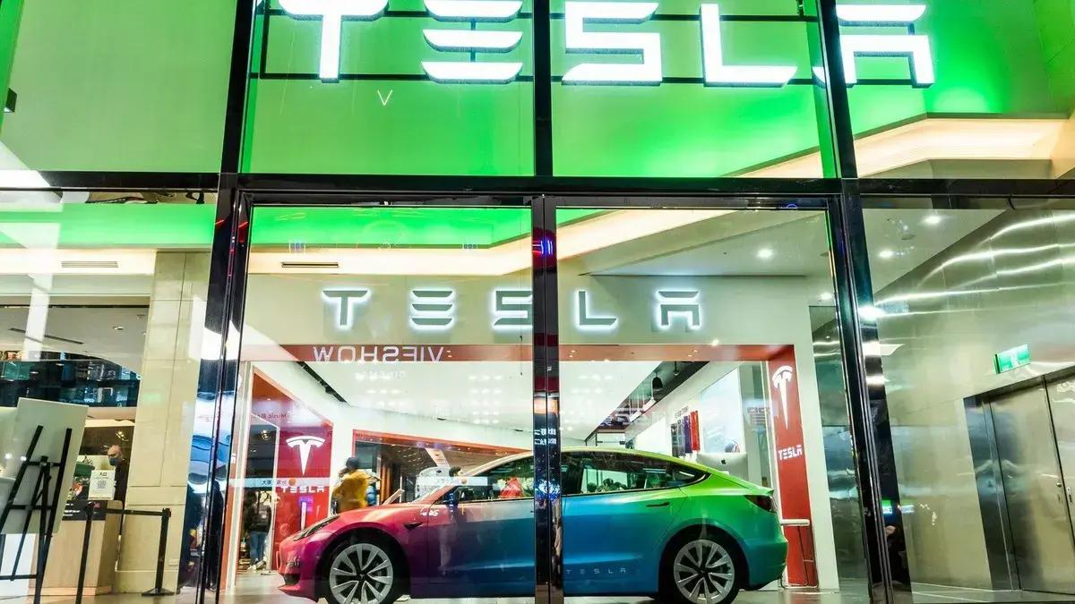 Maçanetas eletrônicas da Tesla