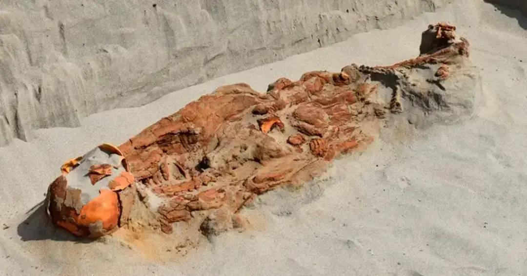 Ritual de sacrifício em templo