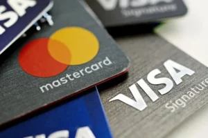 Acordo de Visa e Mastercard