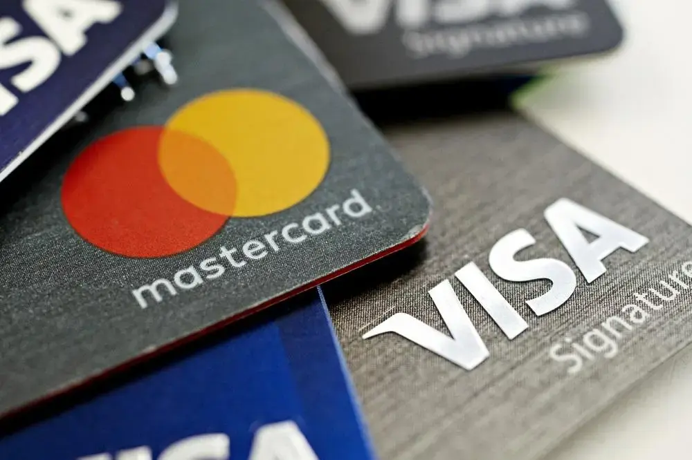 Acordo de Visa e Mastercard