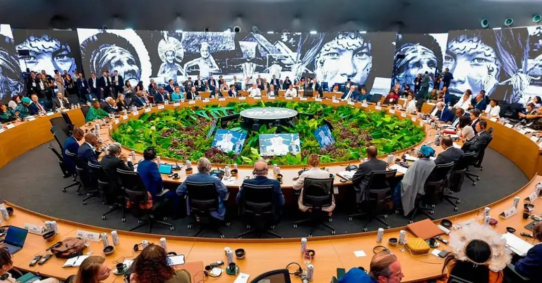 Eixos de debate essenciais