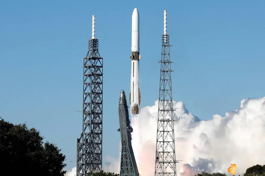 Recuperar foguete orbital